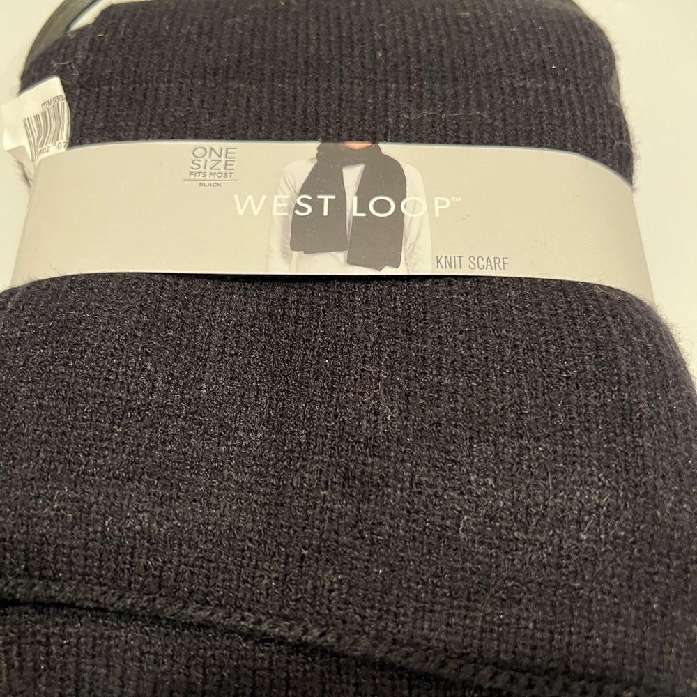 West Loop Knit Scarf